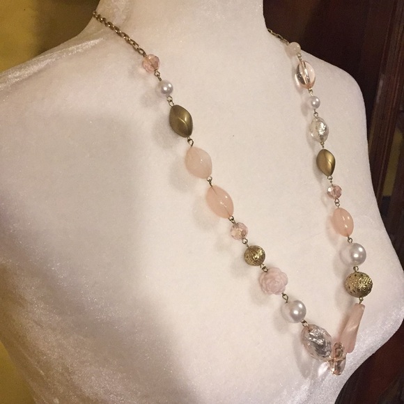 Vintage Pink/Gold Acrylic/Metal Beaded Necklace - Picture 4 of 6